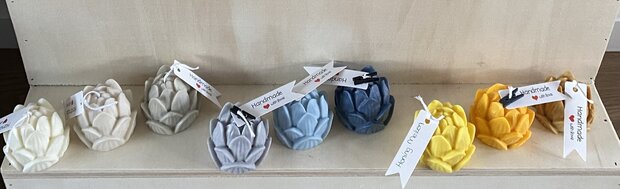 Kleine Lotusbloem M sier en geurkaars